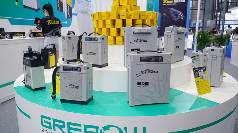 無人機(jī)電池 2.0 時(shí)代 無人機(jī)電池 2.0 時(shí)代