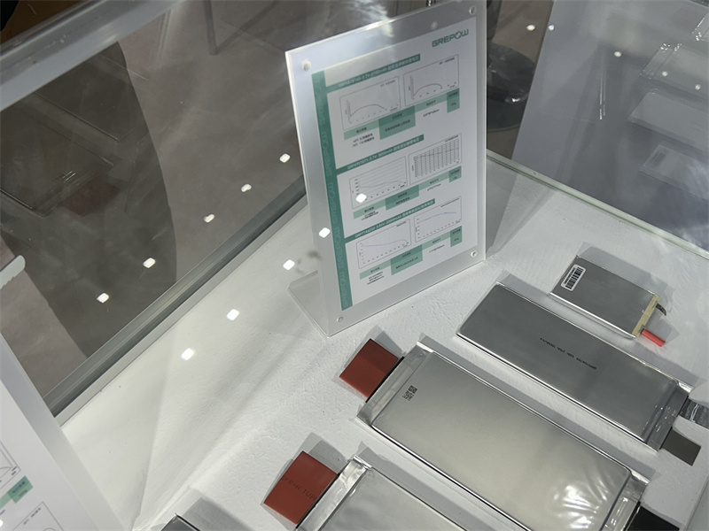 低溫、高倍率、高壓電芯